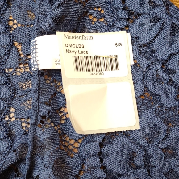 5 random lace panties small - Picture 5 of 16